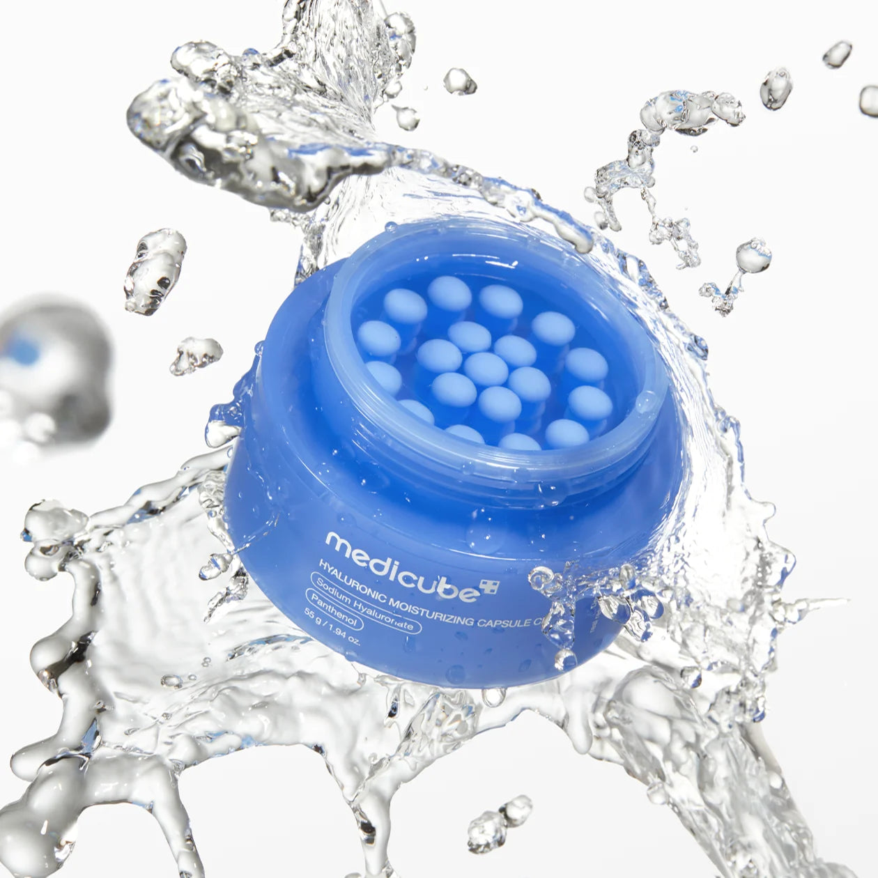 Medicube - Hyaluronic Moisturizing Capsule Cream