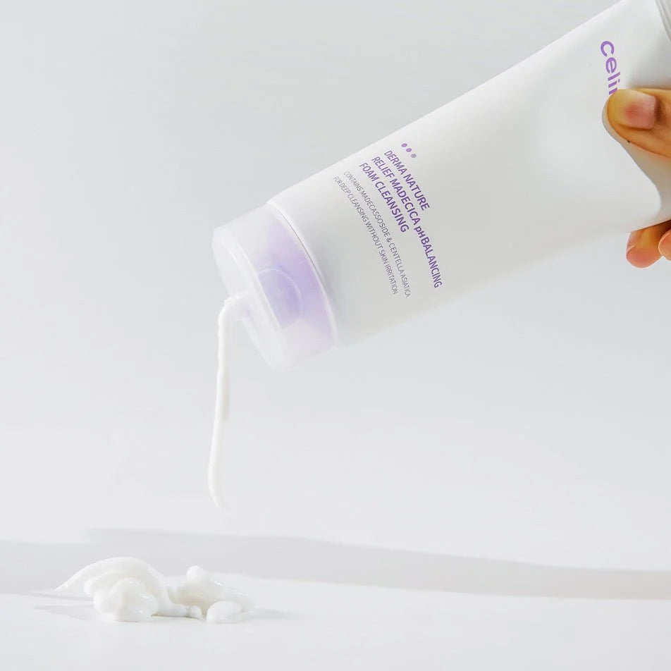 Celimax  Derma Nature Relief Madecica pH Balancing Foam Cleansing