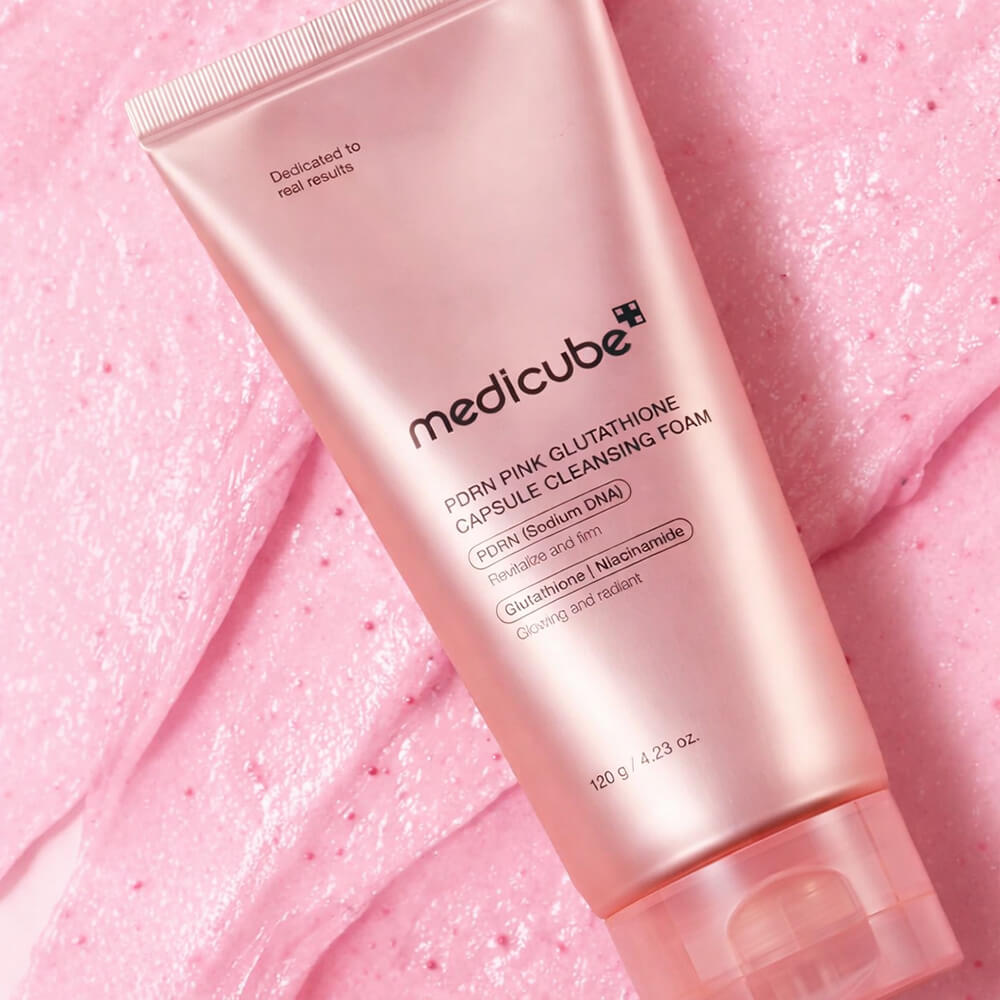 Medicube  PDRN Pink Glutathione Capsule Cleansing Foam